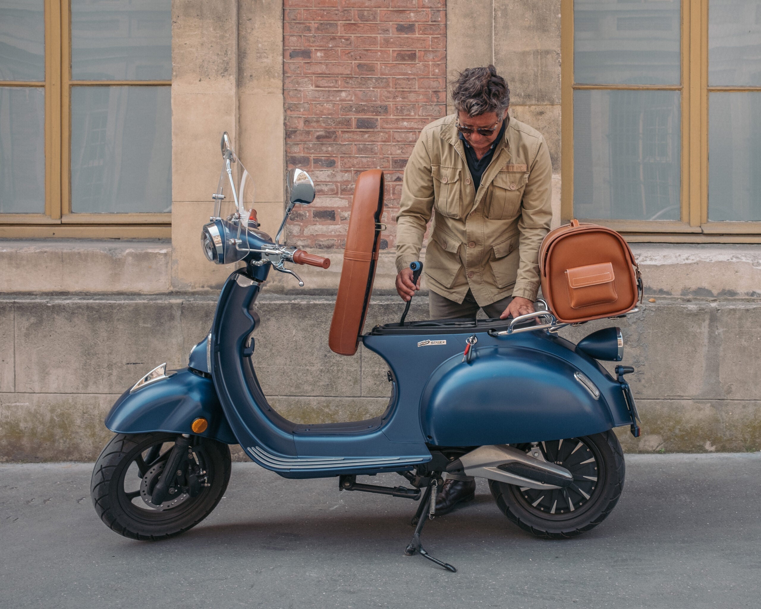 En selle avec le Pink Style Plus 125cc : le rétro électrique qui a du punch