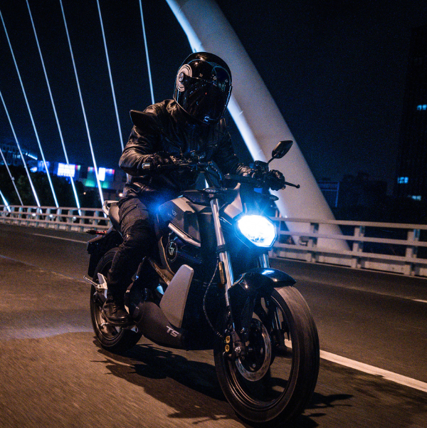 TS Street Hunter