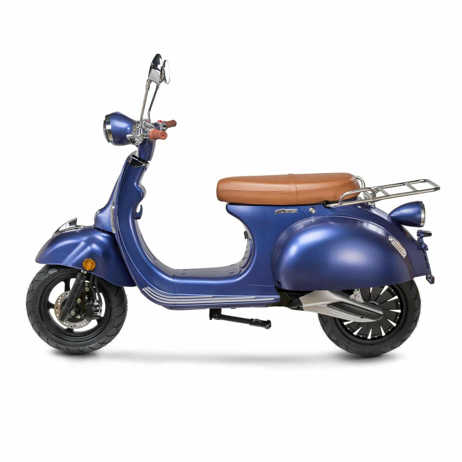 Scooter électrique Pink Mobility Pink Style Plus bleu diesel, vue côté gauche, design moderne