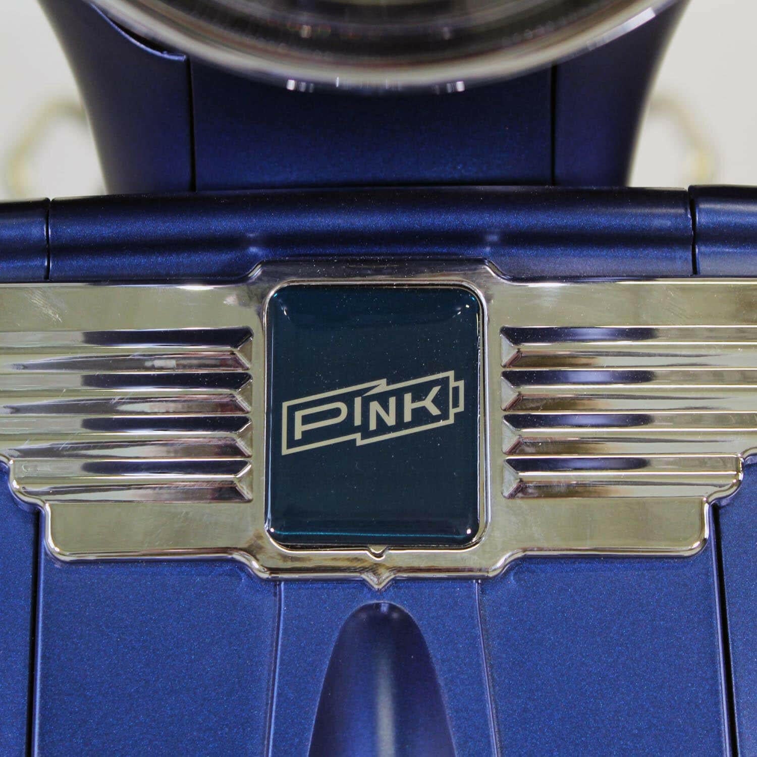 Gros plan sur le tablier du scooter électrique Pink Mobility Pink Style Plus bleu diesel