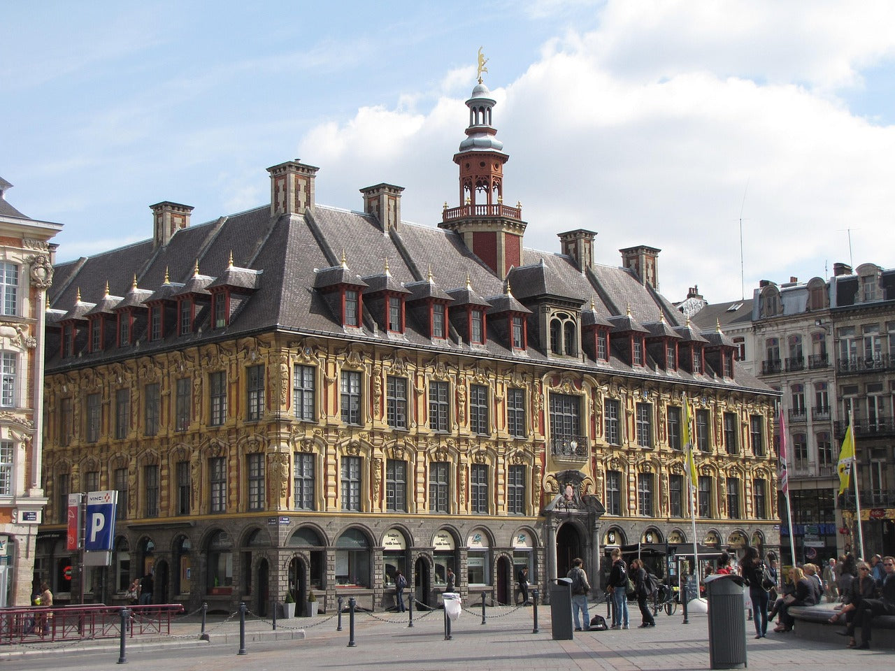 Les meilleurs scooters électriques à Lille : comment choisir le bon modèle pour la ville ?